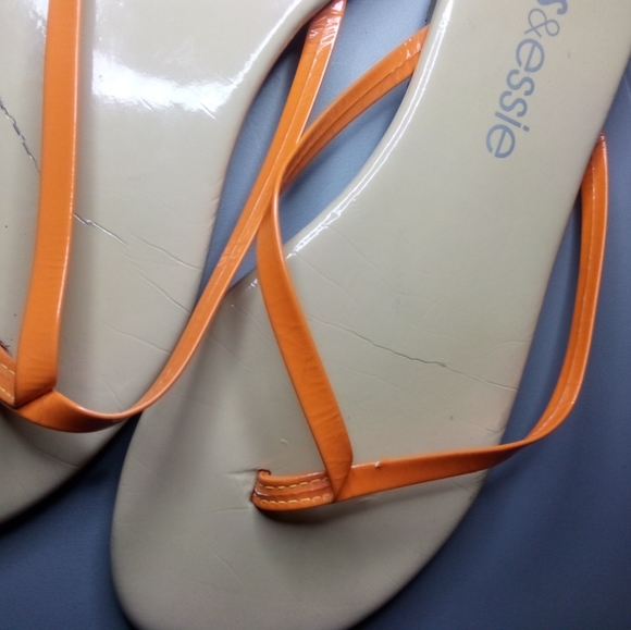 TKEES x Essie Orange Nail Polish Inspired Thong Sandals - Picture 4 of 8